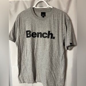 Bench Heather Gray Men's Short Sleeve Tee. Size large EUC